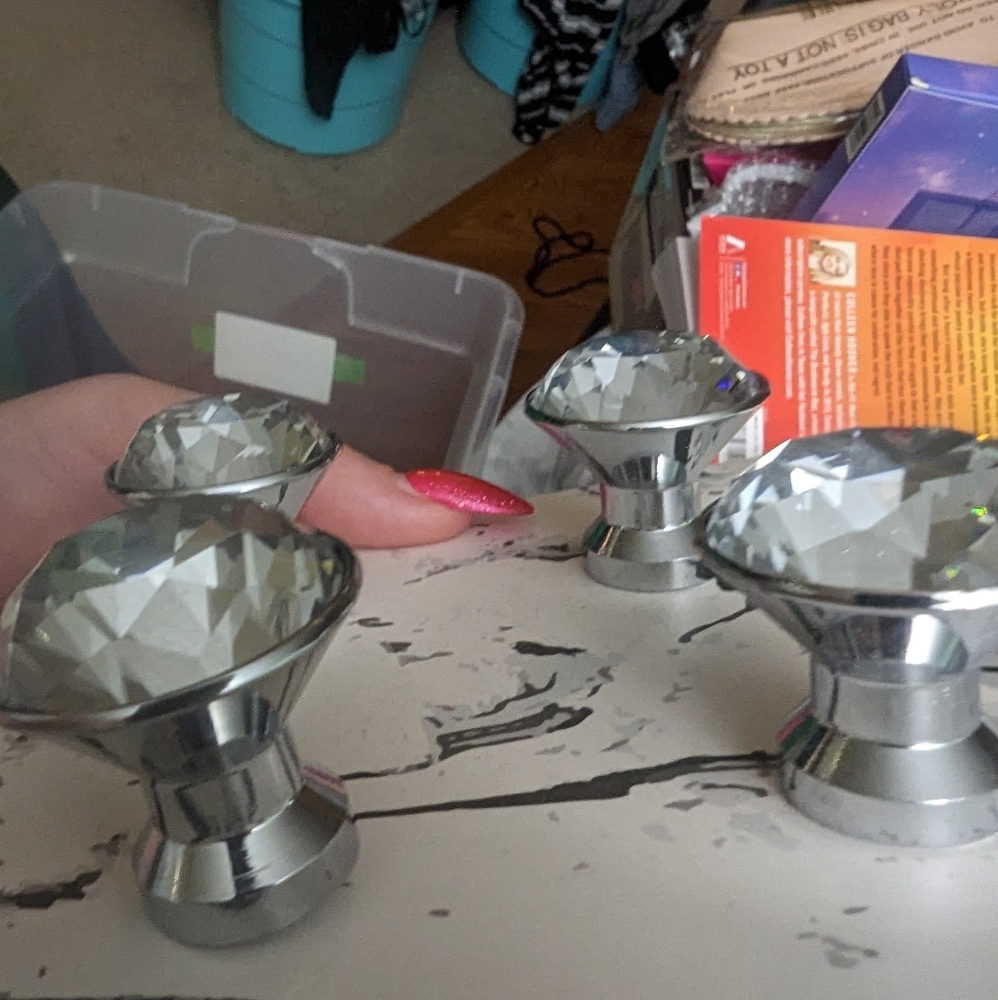 4 gem pull knobs - Picture 2 of 2